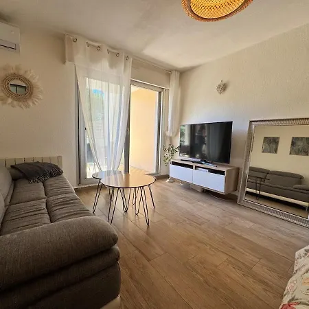 شقة L'ibiza, Within Walking Distance And Air Conditioning *